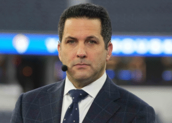 Adam Schefter Reveals Interest in Transitioning to a New Sport as Reporter