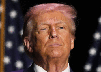 Nationwide Salary Update: Teachers to Earn a Minimum of $50,252 – Are You Eligible?