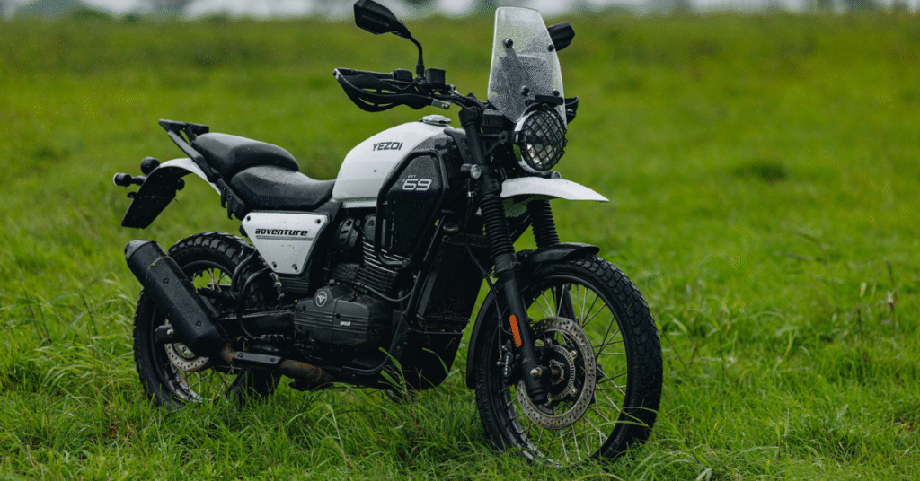 Yezdi Adventure और Suzuki V-Strom SX की तुलना: जानें कौन सा है ज्यादा दमदार?